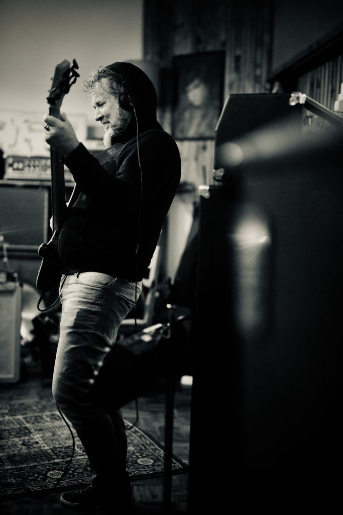 Marcel : Bas / backingvocals